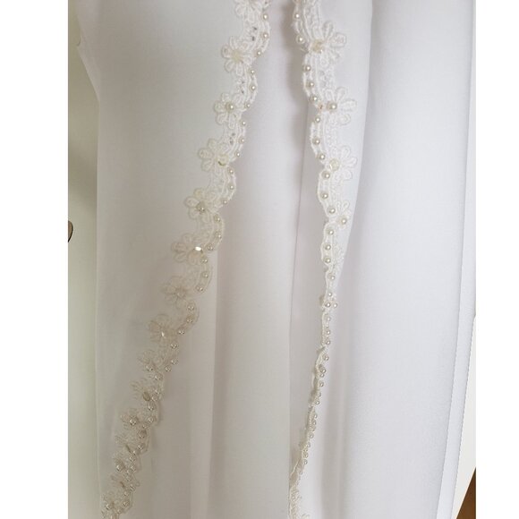 BNWT White Wedding Dress with detail and train Size 8 - Picture 11 of 16